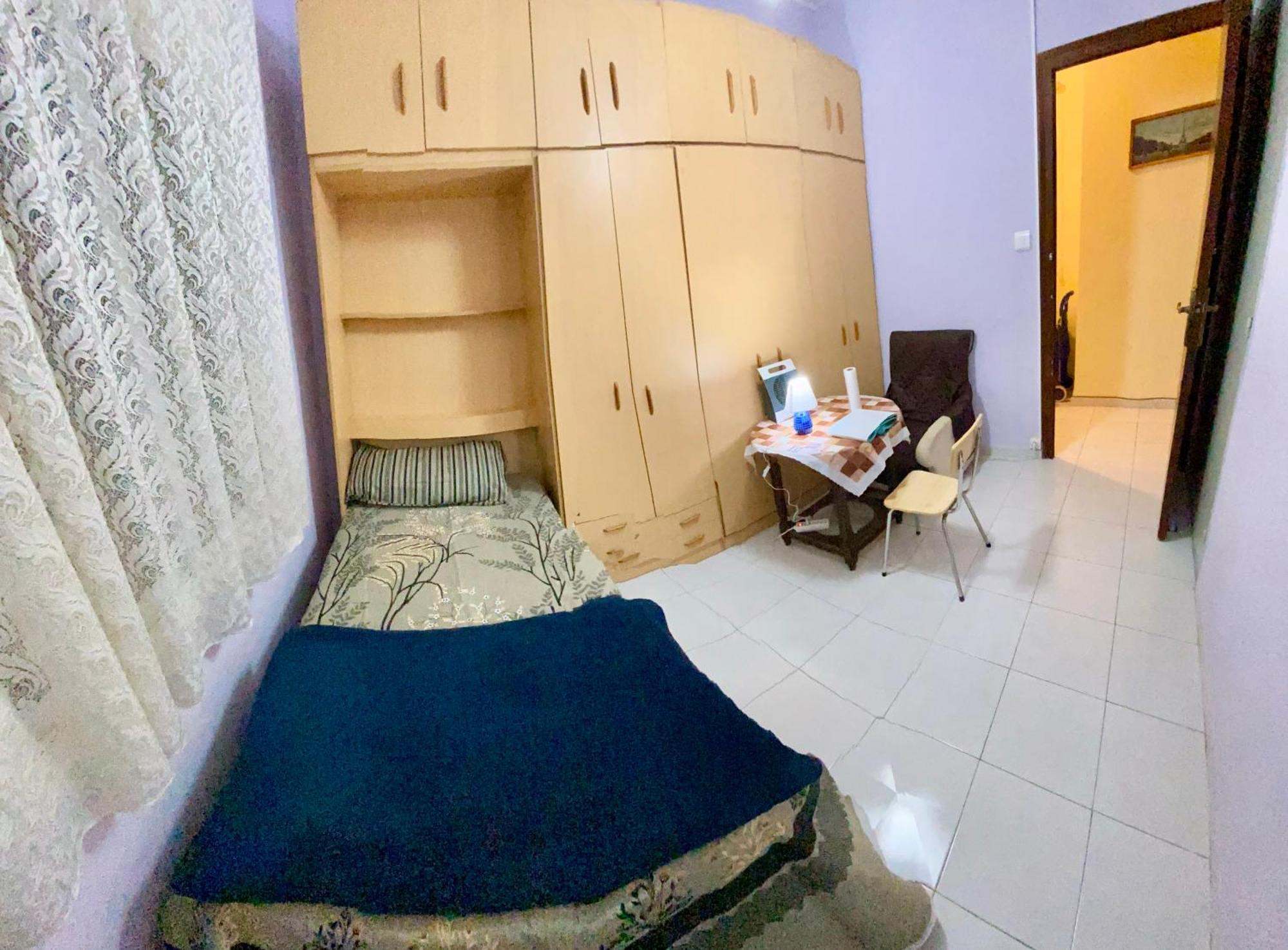 Habitacion Barato En Piso Familiar Compartido El Centro De La Ciudad Cerca De La Estacion De Autobuses تاراغونا المظهر الخارجي الصورة